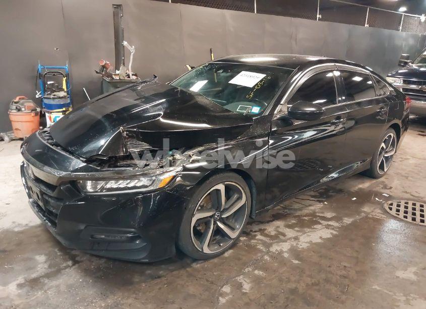 Photo 2 of 2019 Honda Accord SPORT (VIN 1HGCV1F35KA005750)