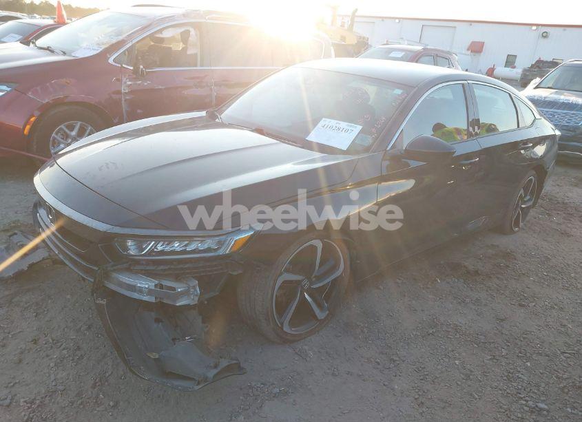 Photo 2 of 2019 Honda Accord SPORT (VIN 1HGCV1F35KA006364)