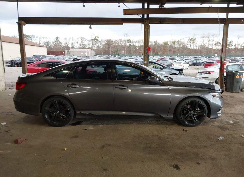 Photo 13 of 2019 Honda Accord SPORT (VIN 1HGCV1F35KA013590)