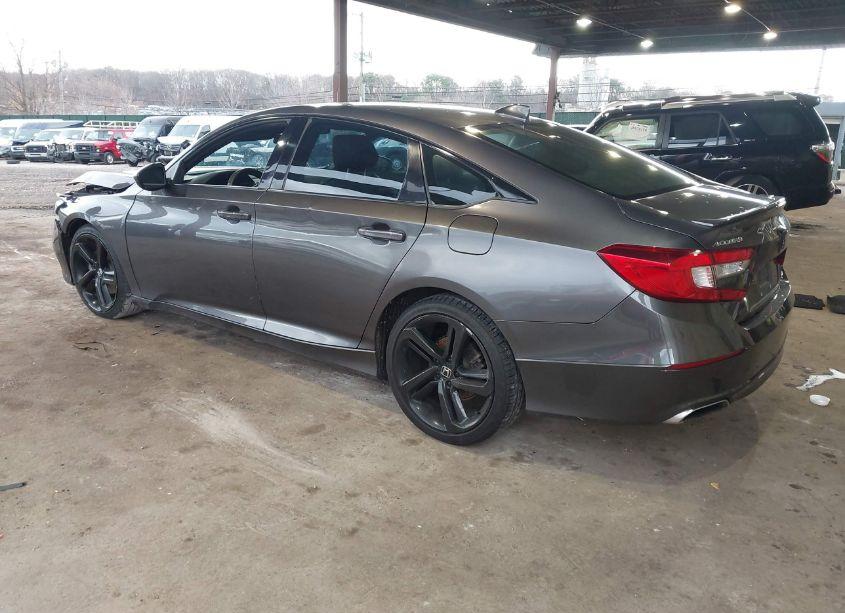 Photo 3 of 2019 Honda Accord SPORT (VIN 1HGCV1F35KA013590)