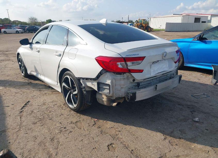 Photo 3 of 2019 Honda Accord SPORT (VIN 1HGCV1F35KA014397)