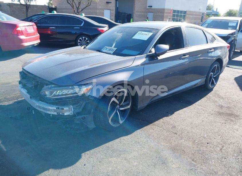 Photo 2 of 2019 Honda Accord SPORT (VIN 1HGCV1F35KA018546)
