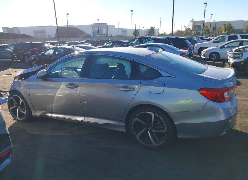 Photo 15 of 2019 Honda Accord SPORT (VIN 1HGCV1F35KA028090)