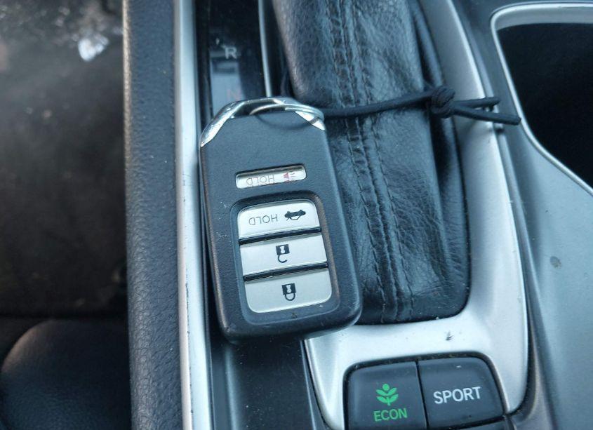 Photo 11 of 2019 Honda Accord SPORT (VIN 1HGCV1F35KA047996)