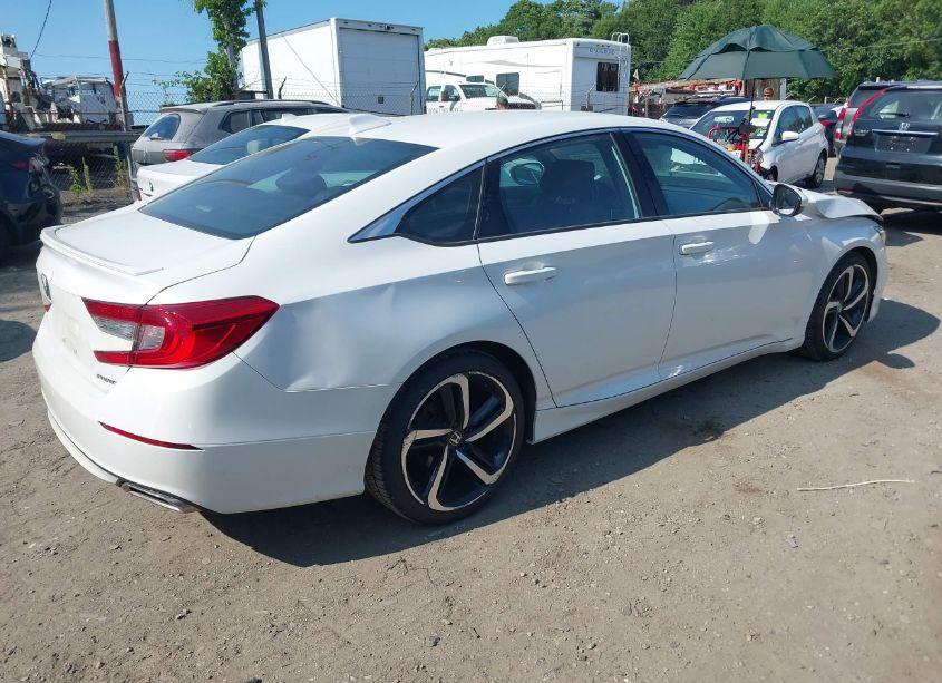 Photo 4 of 2019 Honda Accord SPORT (VIN 1HGCV1F35KA047996)