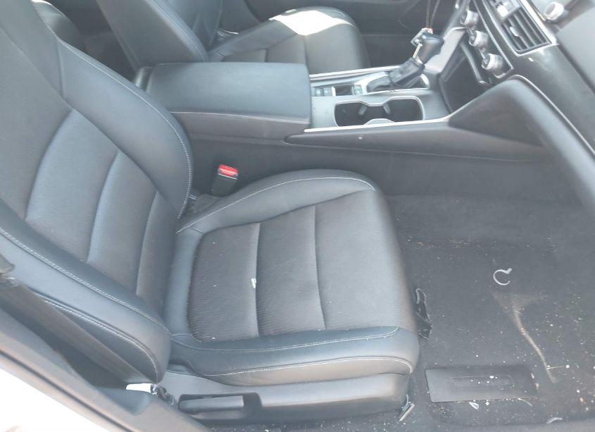 Photo 5 of 2019 Honda Accord SPORT (VIN 1HGCV1F35KA047996)