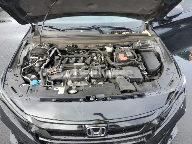 Photo 2 of 2019 HONDA ACCORD SPORT (VIN 1HGCV1F35KA065902)