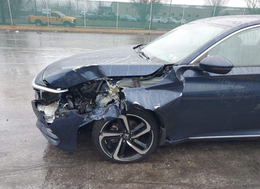 Photo 6 of 2019 Honda Accord SPORT (VIN 1HGCV1F35KA076057)