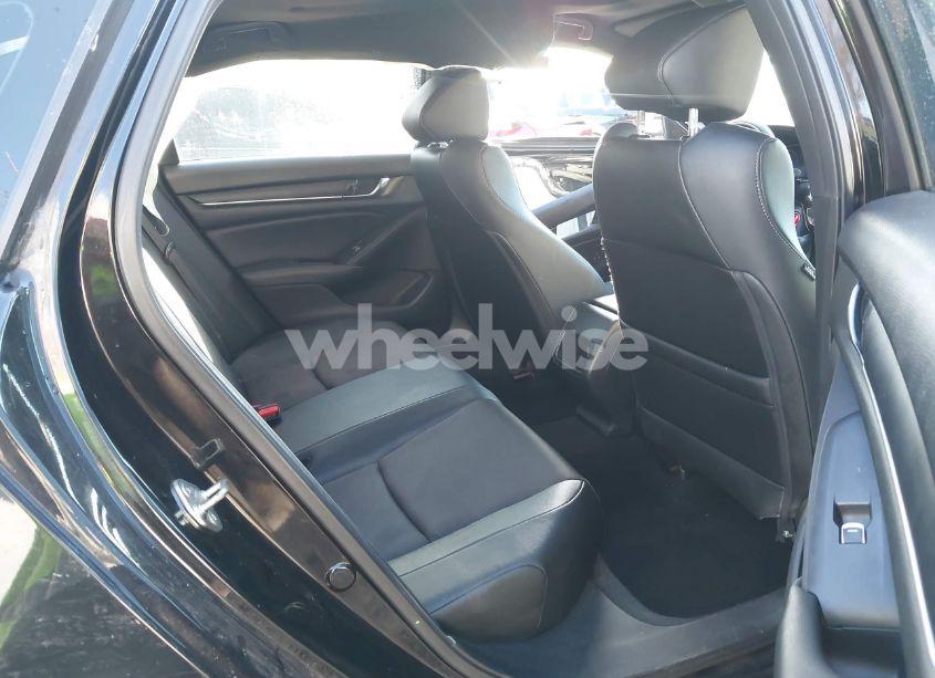 Photo 8 of 2019 Honda Accord SPORT (VIN 1HGCV1F35KA090718)