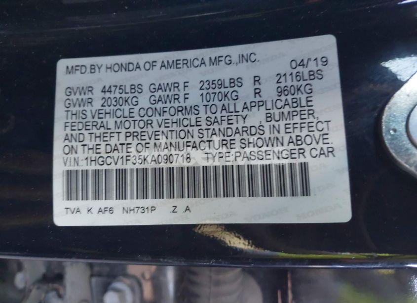 Photo 9 of 2019 Honda Accord SPORT (VIN 1HGCV1F35KA090718)