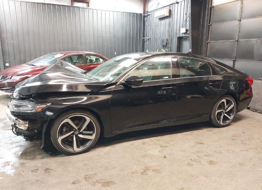 Photo 15 of 2019 Honda Accord SPORT (VIN 1HGCV1F35KA090833)