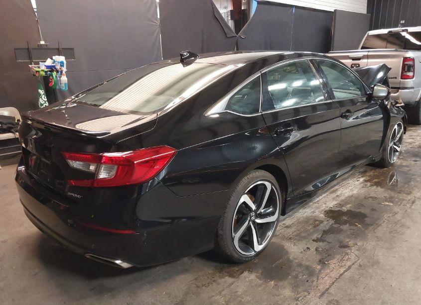 Photo 4 of 2019 Honda Accord SPORT (VIN 1HGCV1F35KA090833)