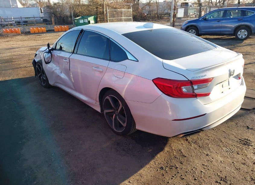 Photo 3 of 2019 Honda Accord SPORT (VIN 1HGCV1F35KA095112)