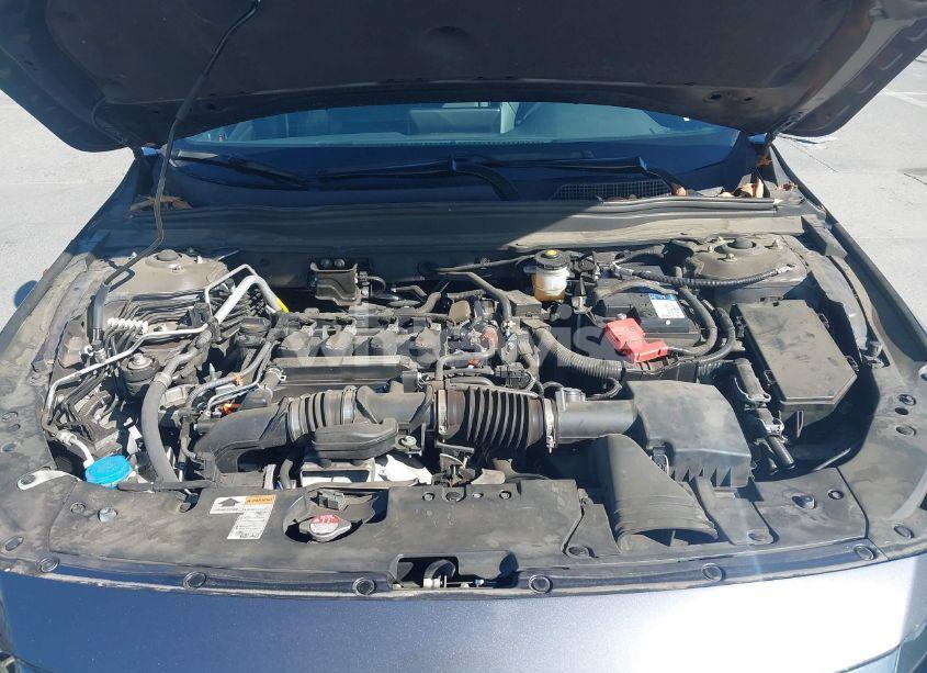 Photo 10 of 2019 Honda Accord SPORT (VIN 1HGCV1F35KA098575)