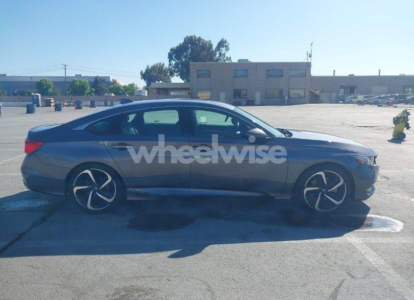 Photo 13 of 2019 Honda Accord SPORT (VIN 1HGCV1F35KA098575)