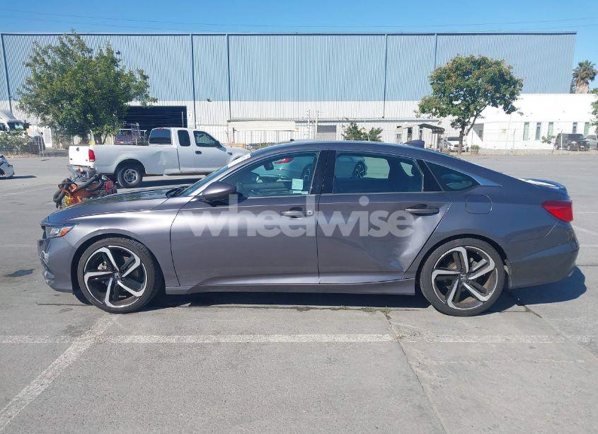 Photo 14 of 2019 Honda Accord SPORT (VIN 1HGCV1F35KA098575)