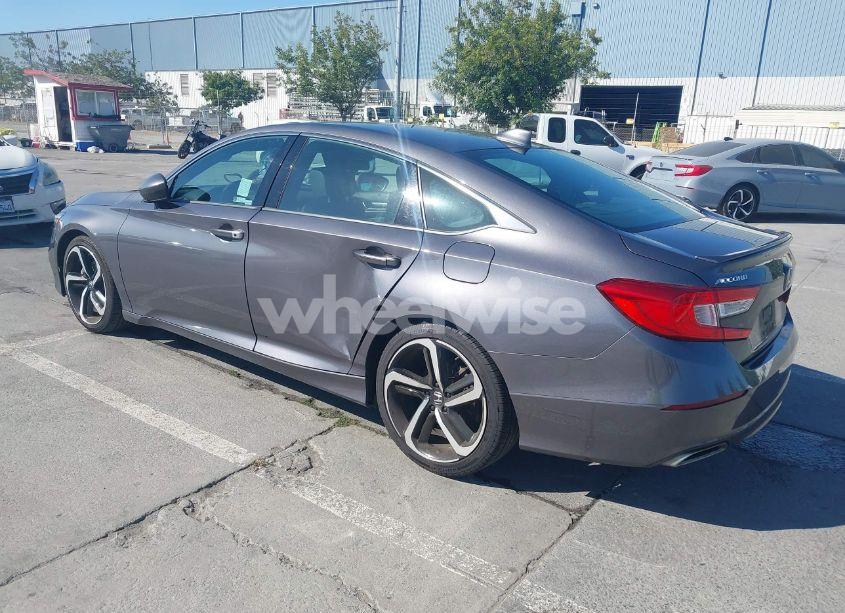 Photo 3 of 2019 Honda Accord SPORT (VIN 1HGCV1F35KA098575)
