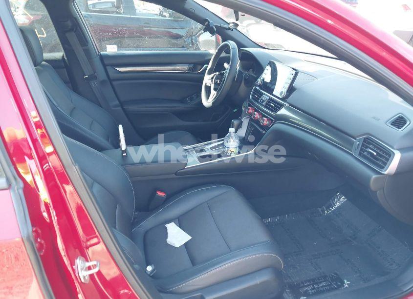 Photo 5 of 2019 Honda Accord SPORT (VIN 1HGCV1F35KA109932)