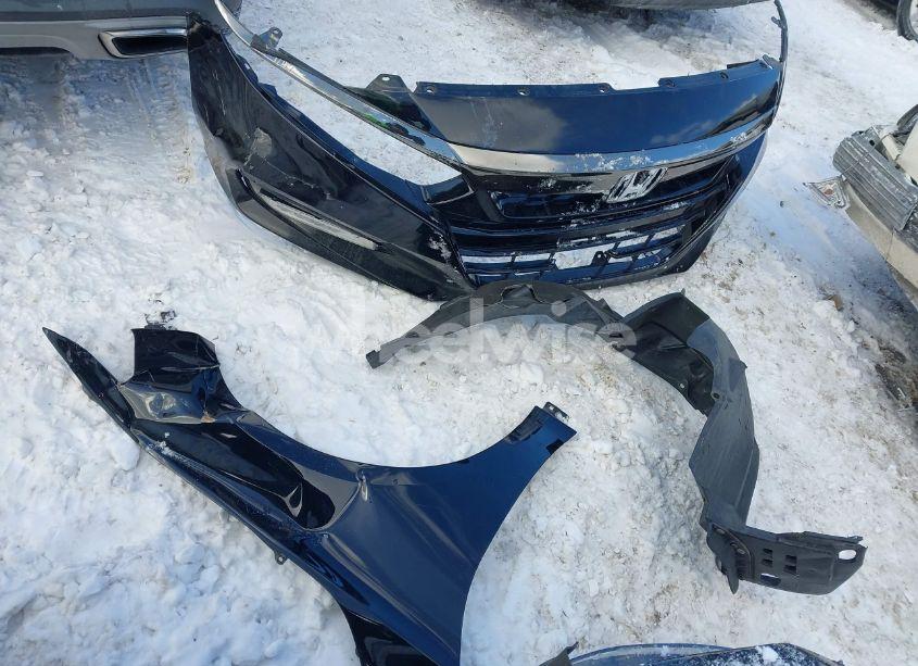 Photo 12 of 2019 Honda Accord SPORT (VIN 1HGCV1F35KA158726)