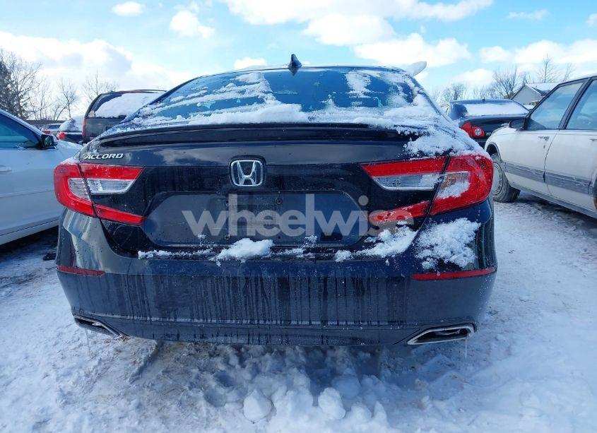 Photo 17 of 2019 Honda Accord SPORT (VIN 1HGCV1F35KA158726)