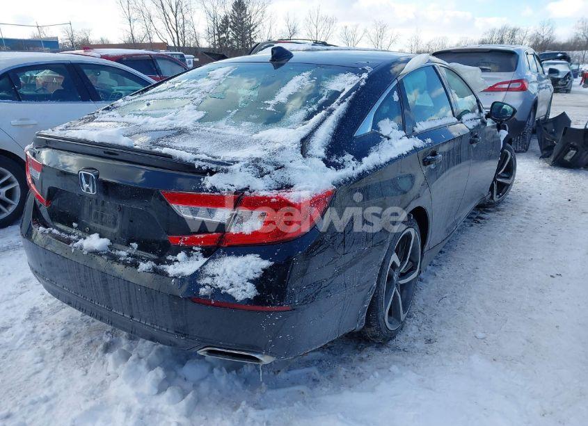 Photo 4 of 2019 Honda Accord SPORT (VIN 1HGCV1F35KA158726)