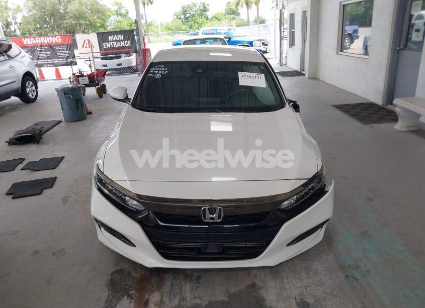 Photo 13 of 2020 Honda Accord SPORT (VIN 1HGCV1F35LA014112)