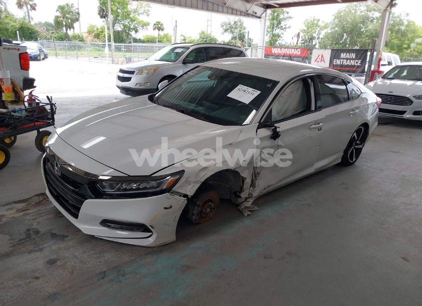 Photo 2 of 2020 Honda Accord SPORT (VIN 1HGCV1F35LA014112)