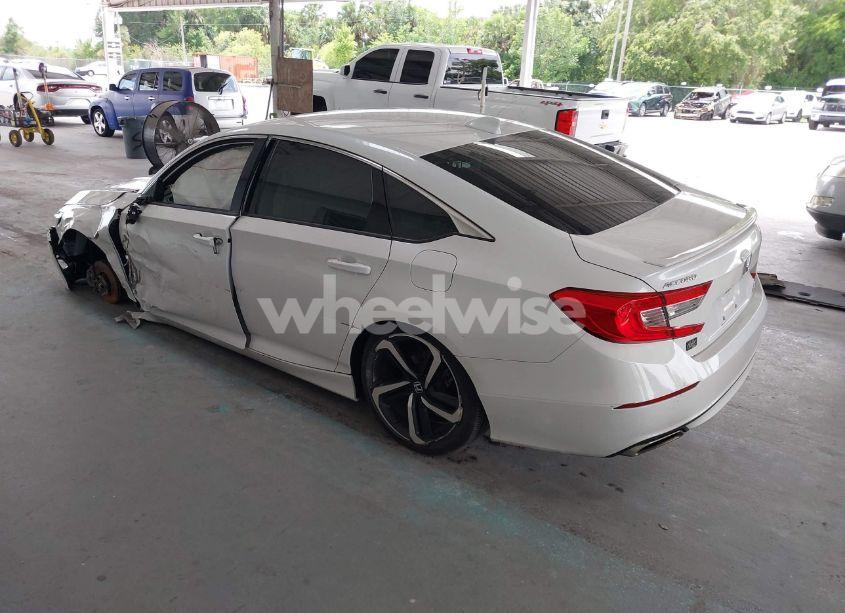 Photo 3 of 2020 Honda Accord SPORT (VIN 1HGCV1F35LA014112)