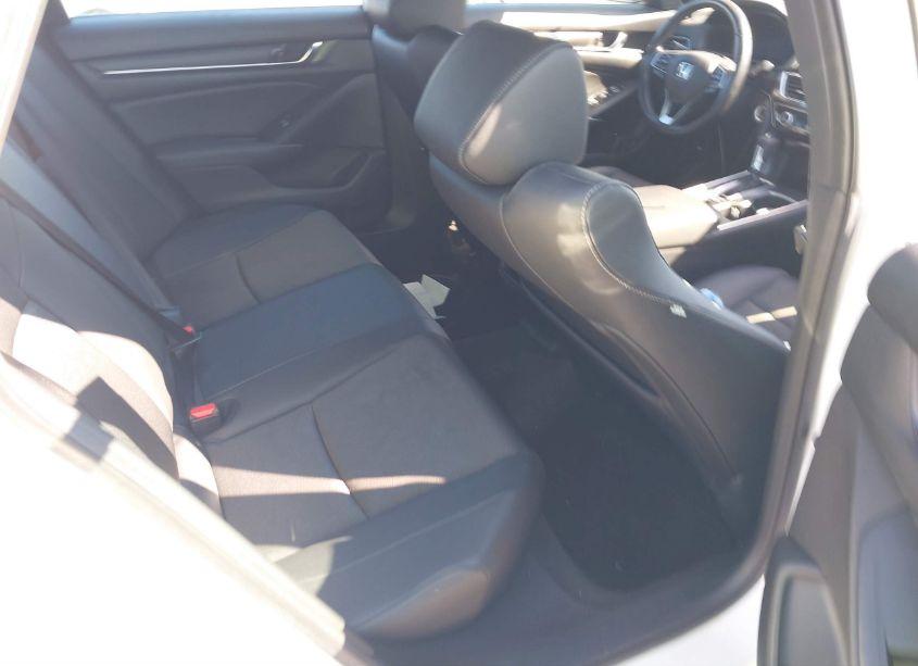 Photo 8 of 2020 Honda Accord SPORT (VIN 1HGCV1F35LA025529)