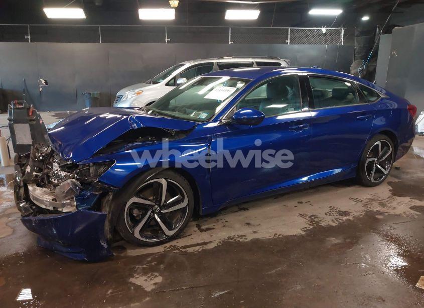 Photo 2 of 2020 Honda Accord SPORT (VIN 1HGCV1F35LA069708)