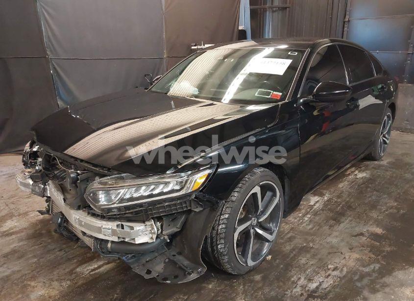 Photo 2 of 2020 Honda Accord SPORT (VIN 1HGCV1F35LA093054)