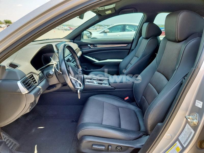 Photo 6 of 2020 HONDA ACCORD SPORT (VIN 1HGCV1F35LA106112)