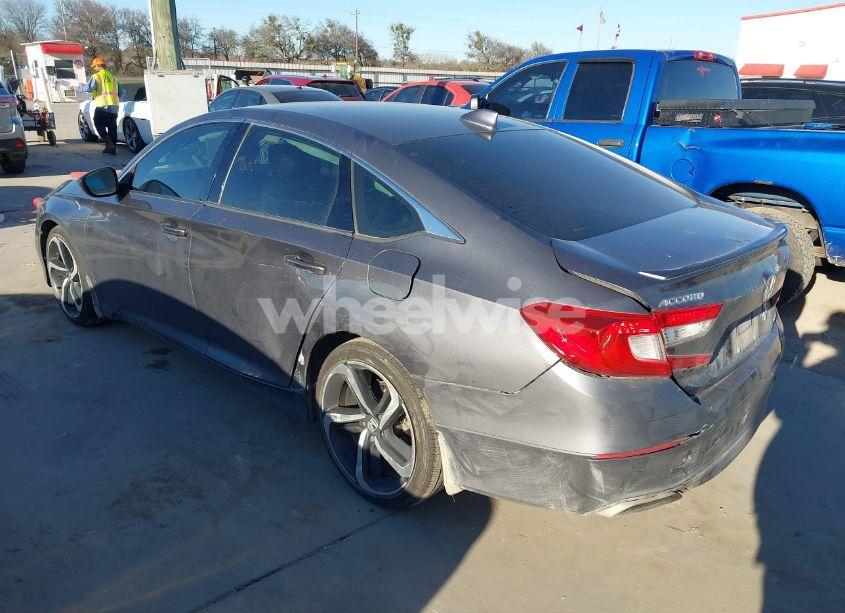 Photo 3 of 2020 Honda Accord SPORT (VIN 1HGCV1F35LA106983)