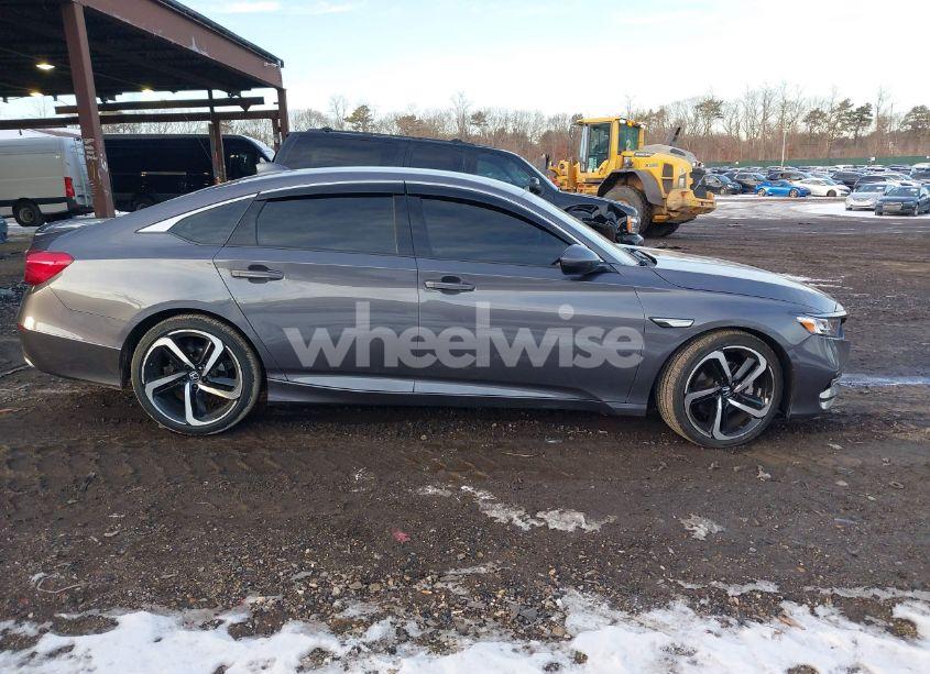 Photo 13 of 2020 Honda Accord SPORT (VIN 1HGCV1F35LA111245)