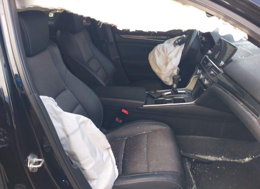 Photo 5 of 2020 Honda Accord SPORT (VIN 1HGCV1F35LA118485)