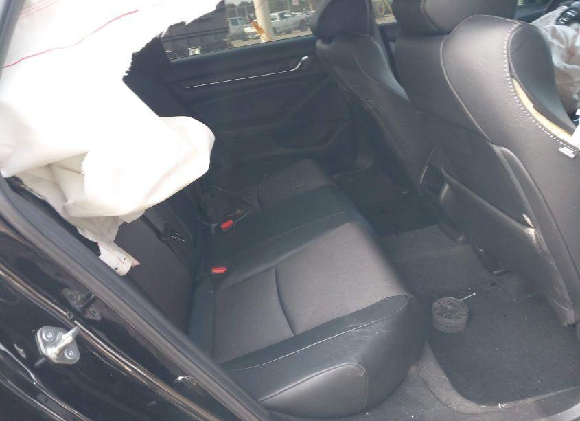 Photo 8 of 2020 Honda Accord SPORT (VIN 1HGCV1F35LA118485)