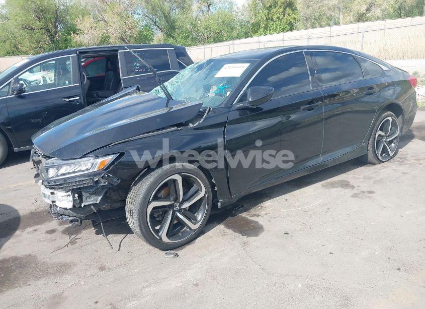 Photo 2 of 2020 Honda Accord SPORT (VIN 1HGCV1F35LA123105)