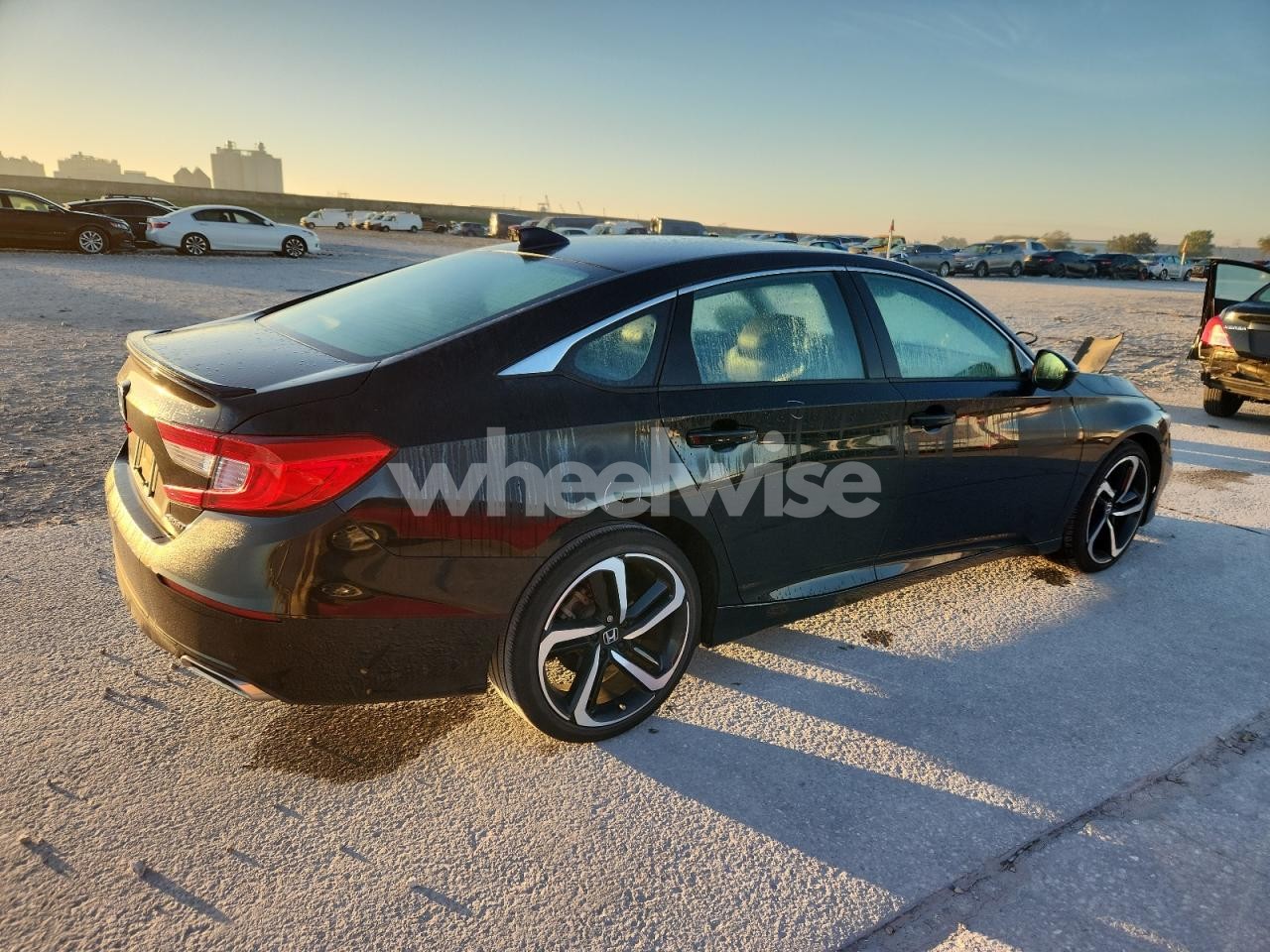 Photo 3 of 2020 HONDA ACCORD SPORT (VIN 1HGCV1F35LA139403)