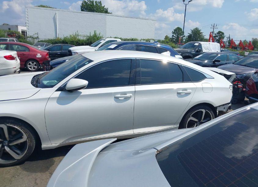 Photo 14 of 2020 Honda Accord SPORT (VIN 1HGCV1F35LA141751)