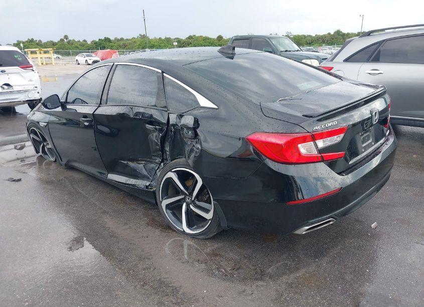 Photo 3 of 2020 Honda Accord SPORT (VIN 1HGCV1F35LA146951)