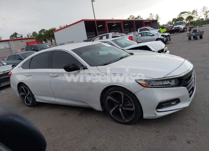Photo 13 of 2020 Honda Accord SPORT (VIN 1HGCV1F35LA154659)