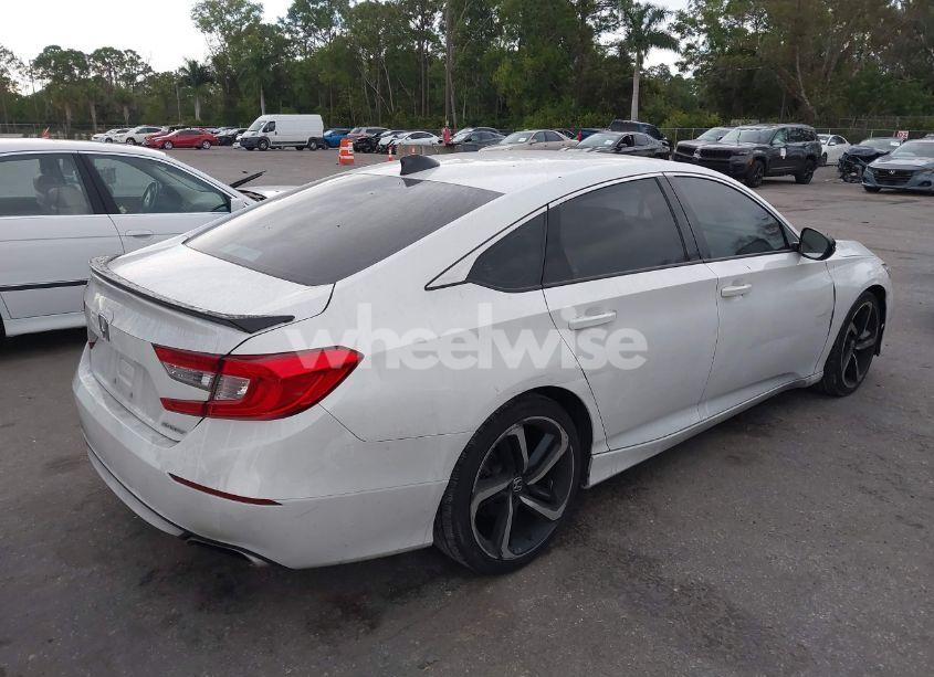 Photo 4 of 2020 Honda Accord SPORT (VIN 1HGCV1F35LA154659)