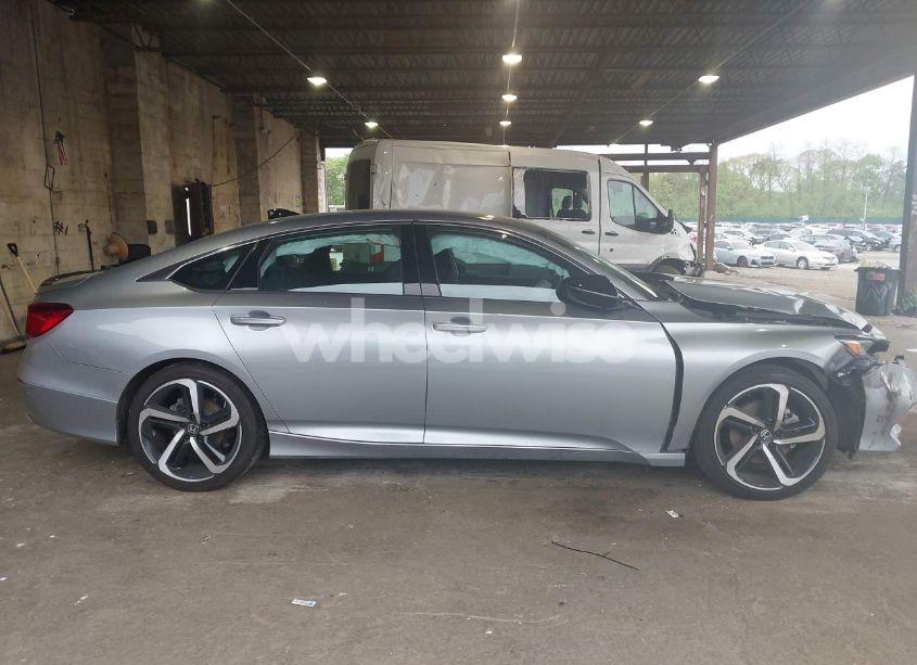 Photo 14 of 2022 Honda Accord SPORT (VIN 1HGCV1F35NA003663)