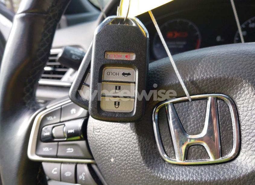 Photo 11 of 2022 Honda Accord SPORT (VIN 1HGCV1F35NA037943)