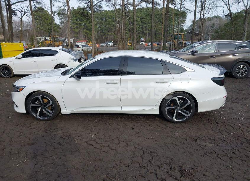 Photo 14 of 2022 Honda Accord SPORT (VIN 1HGCV1F35NA037943)