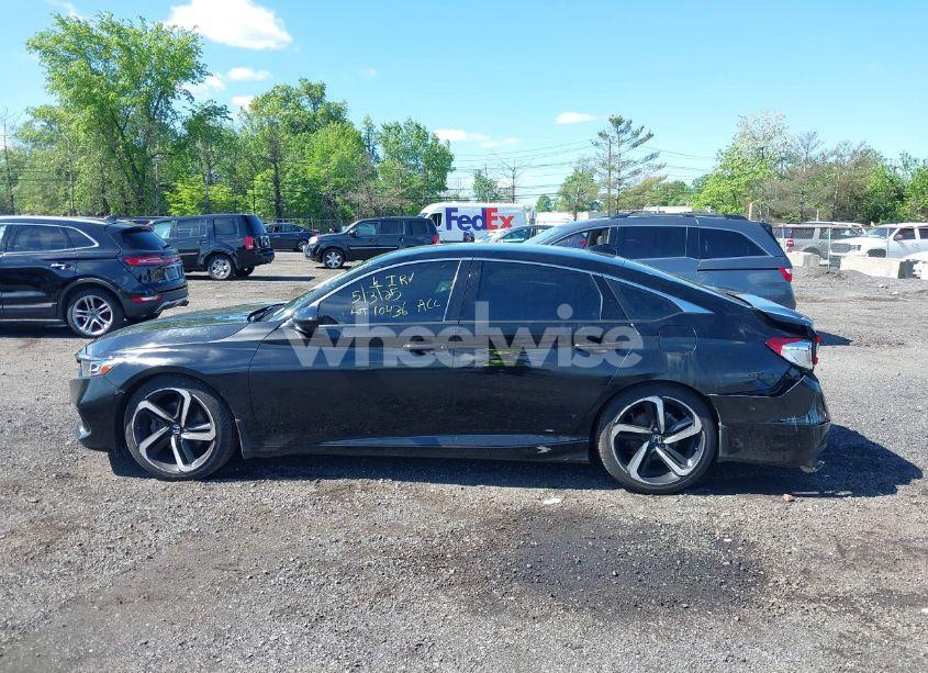 Photo 14 of 2022 Honda Accord SPORT (VIN 1HGCV1F35NA061806)