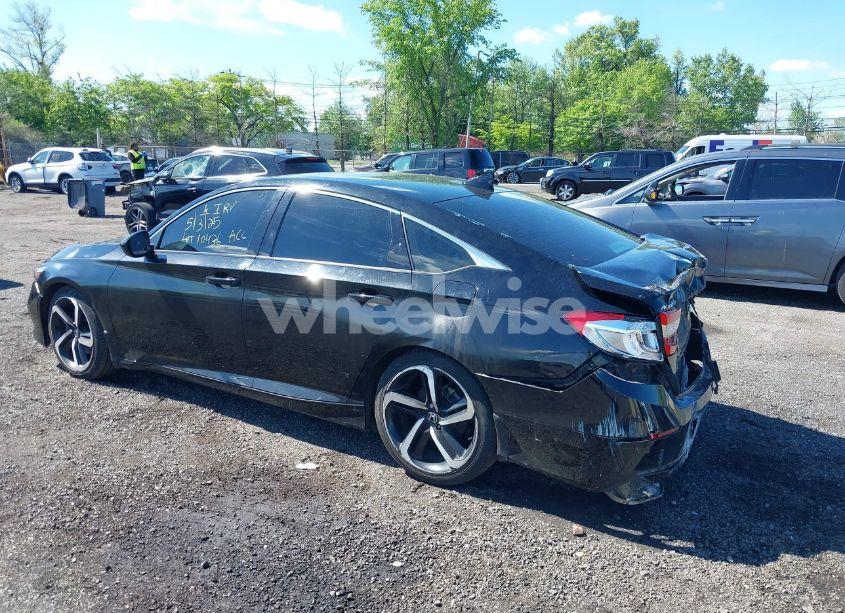 Photo 3 of 2022 Honda Accord SPORT (VIN 1HGCV1F35NA061806)