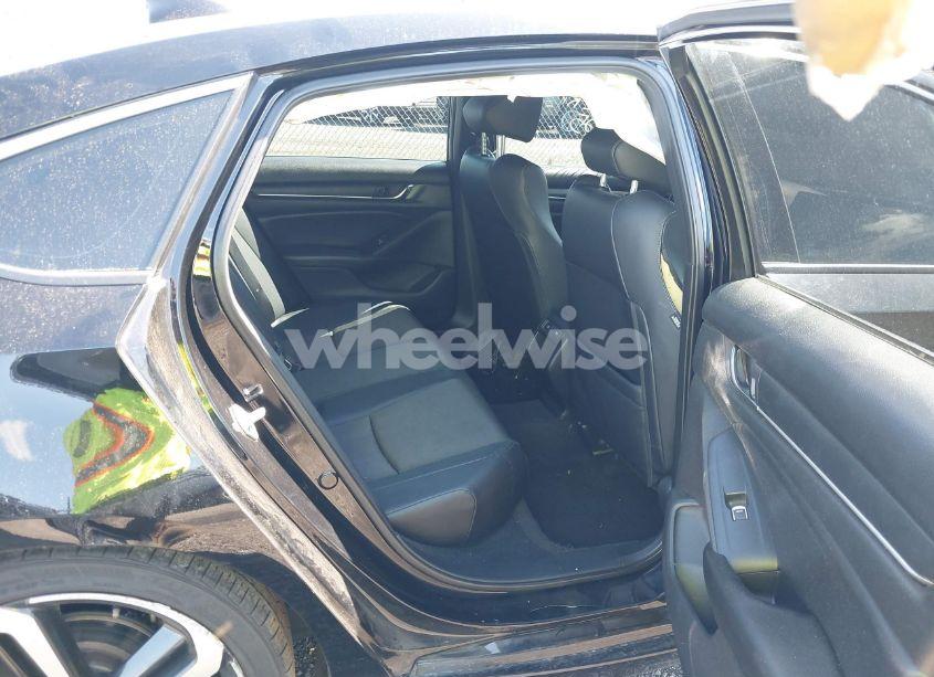 Photo 8 of 2022 Honda Accord SPORT (VIN 1HGCV1F35NA061806)