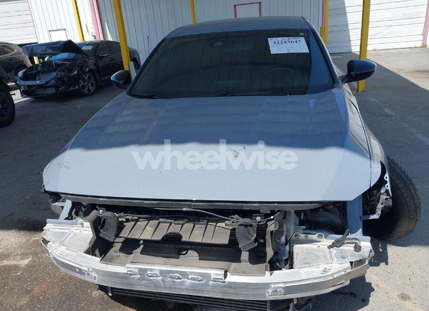 Photo 13 of 2022 Honda Accord SPORT (VIN 1HGCV1F35NA096751)