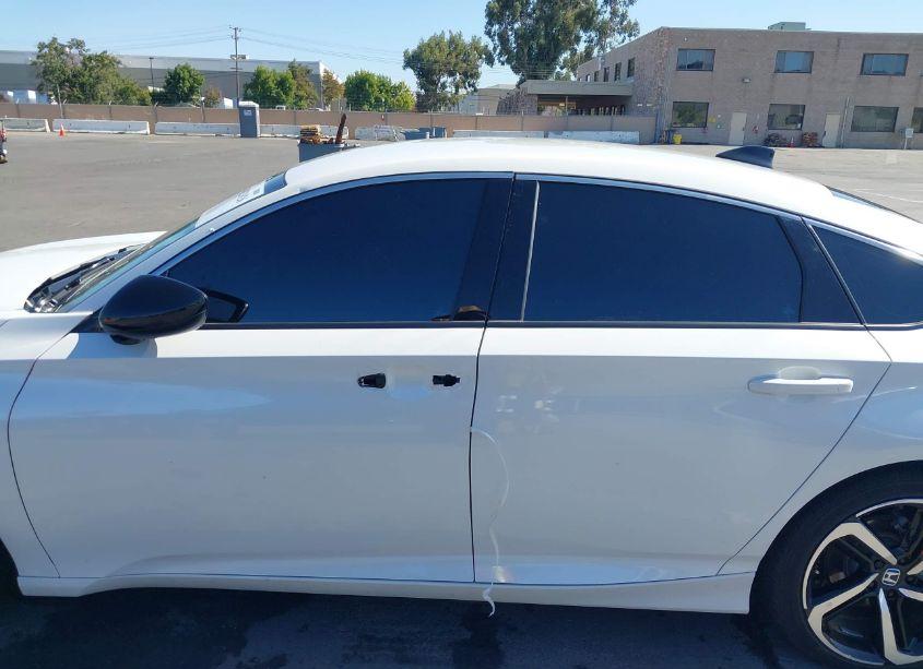 Photo 14 of 2022 Honda Accord SPORT (VIN 1HGCV1F35NA106548)